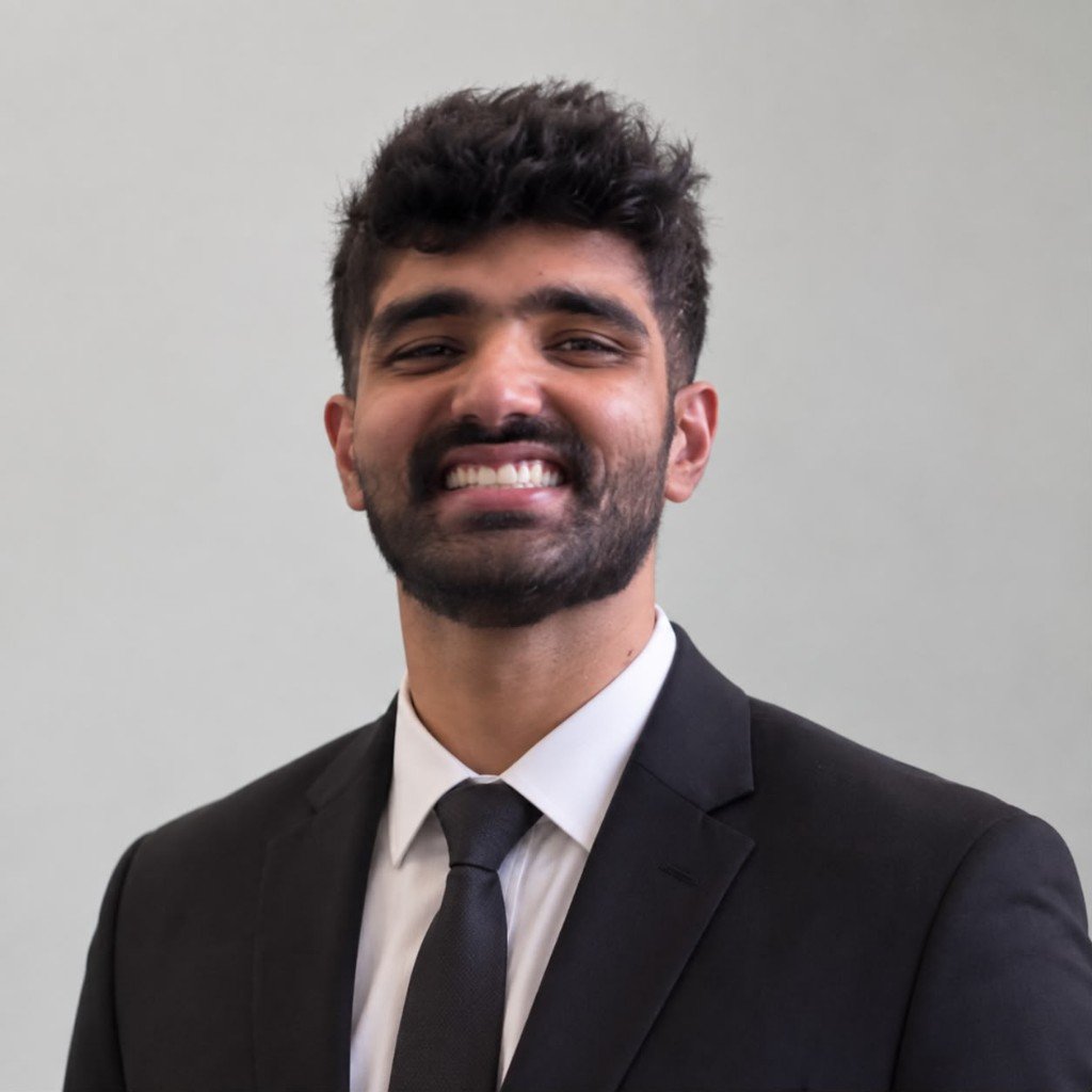 Murad Kapasi, Customer Relation Manager
